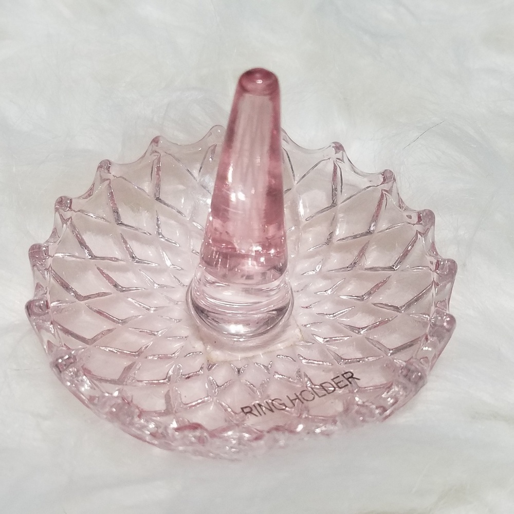 Pink ring holder